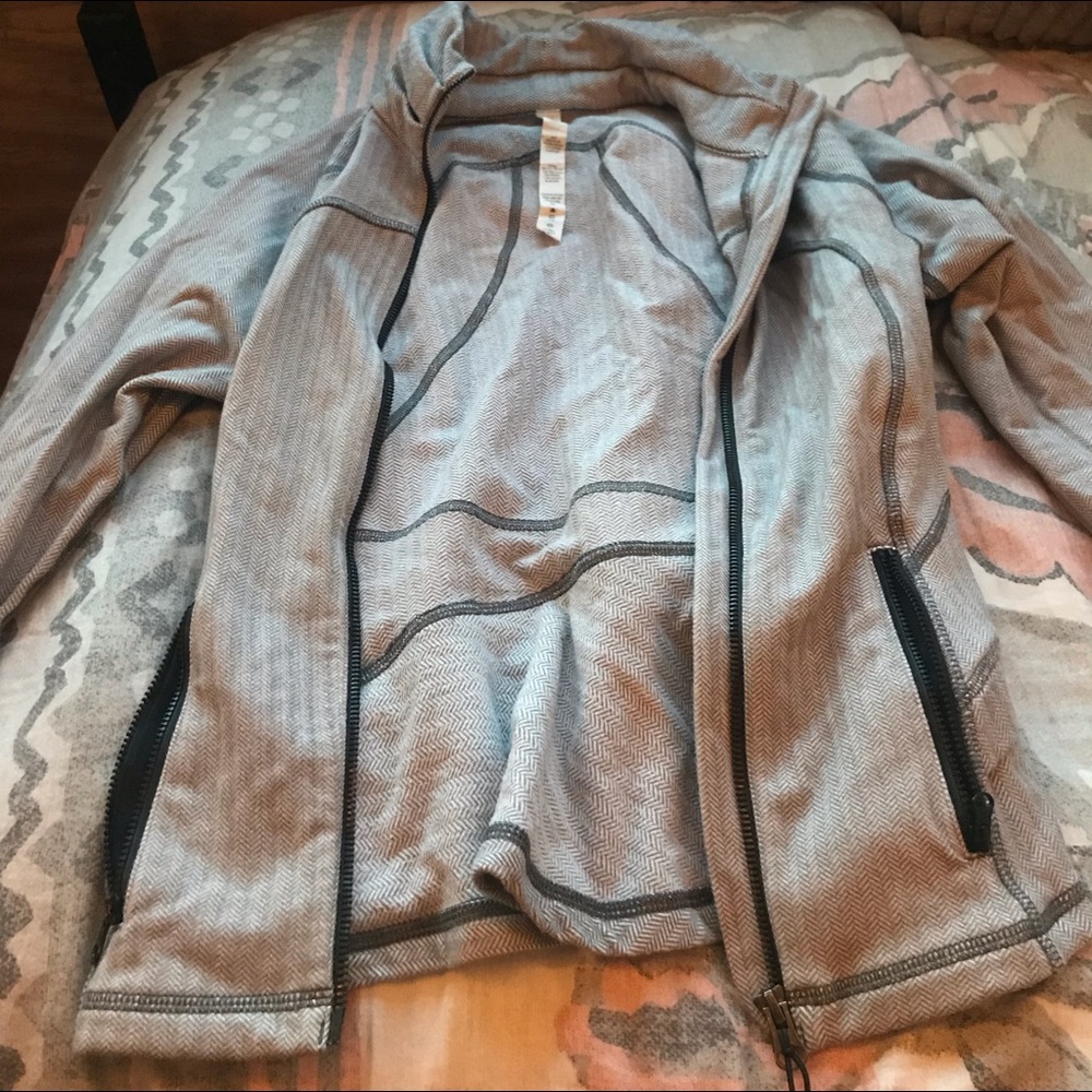 lululemon zip up